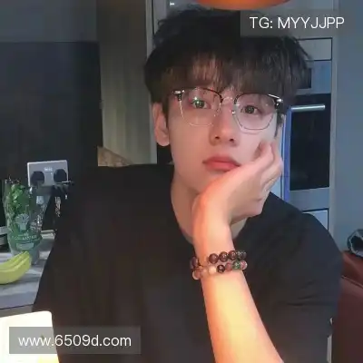 缪念泳